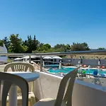 Mando Living -faliraki 3*