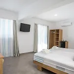Mando Living -faliraki 3*
