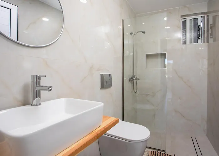 Aparthotel Mando Living -faliraki 3*