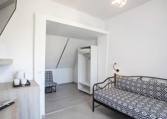 Aparthotel Mando Living -faliraki