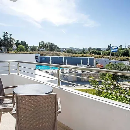 Mando Living -faliraki Aparthotel 3*