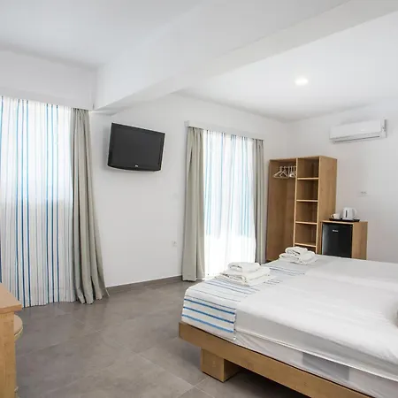 Mando Living -faliraki 3*